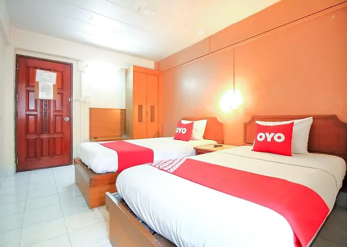 Oyo 335 Top Khaosan 2*