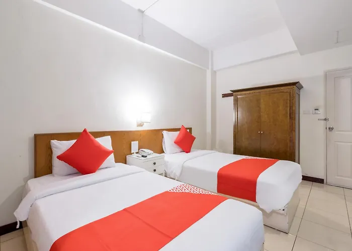 Hotel Oyo 335 Top Khaosan 2*
